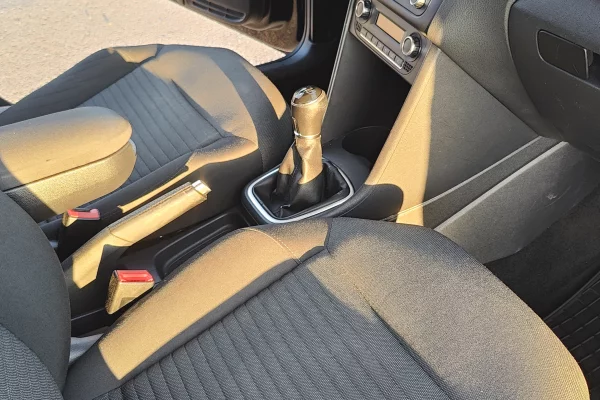 Auto in Vendita a Gjakova, Volkswagen, 2012 Diesel,Kambio Manual Pagamento 7,200  Euro.