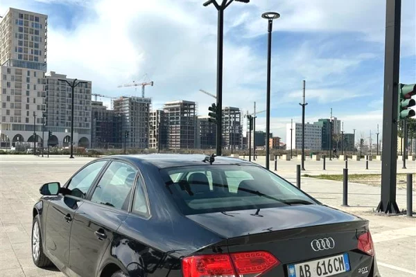 Auto in Vendita a Tirana - 6,000 Euro