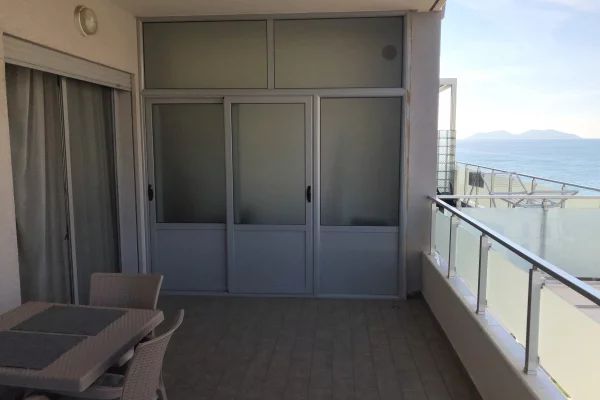 Shtepi me qera Apartament ne Vlore, 2+1, Mobilimi E mobiluar, Pagesa 65,000  Leke.