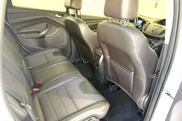 Auto in Vendita a Tirana, Ford, 2014 Diesel,Kambio Automatik Pagamento 12,900  Euro.