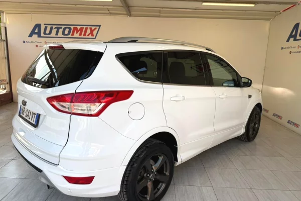 Auto in Vendita a Tirana, Ford, 2014 Diesel,Kambio Automatik Pagamento 12,900  Euro.