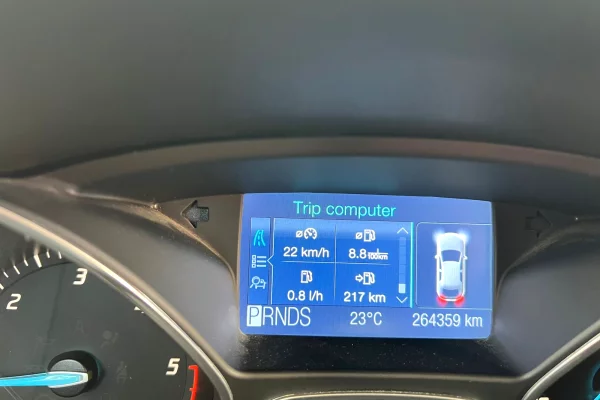 Auto in Vendita a Tirana, Ford, 2012 Diesel,Kambio Automatik Pagamento 6,900  Euro.