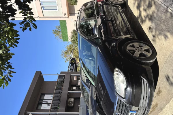 Auto in Vendita a Tirana - 5,200,000 Euro