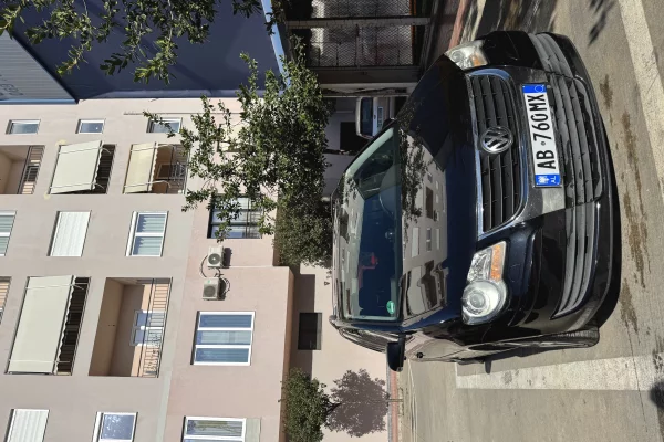 Auto in Vendita a Tirana, Volkswagen, 2008 Diesel,Kambio Automatik Pagamento 5,200,000  Euro.