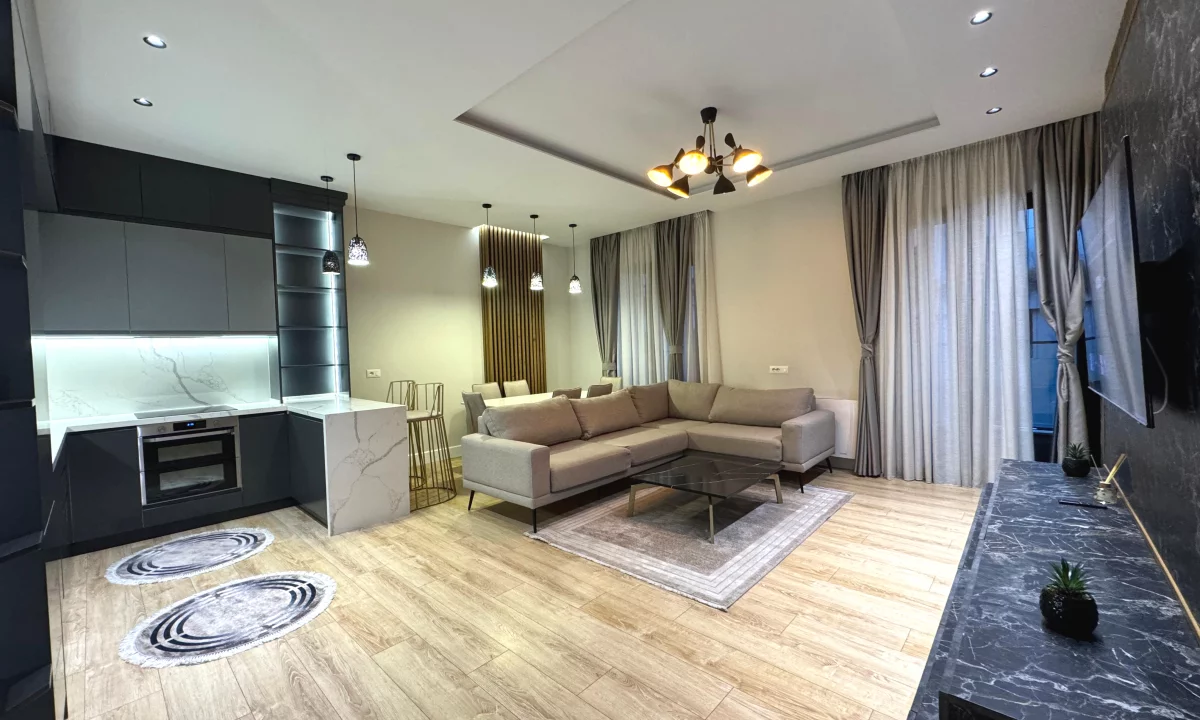 Shtepi ne shitje Apartament ne Tirane, 2+1, Mobilimi E mobiluar, Pagesa 330,001  Euro.