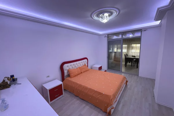 Shtepi ne shitje Apartament ne Tirane, 2+1, Mobilimi E mobiluar, Pagesa 248,001  Euro.