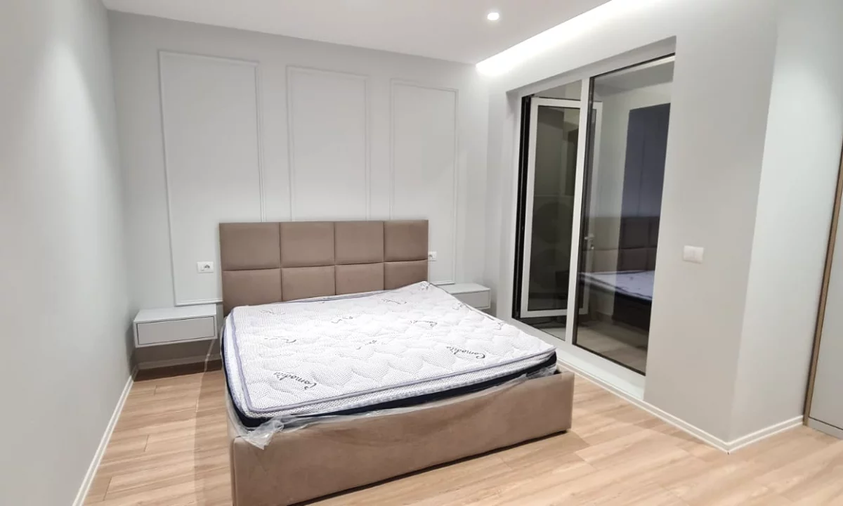 Shtepi me qera Apartament ne Tirane, 2+1, Mobilimi E mobiluar, Pagesa 803  Euro.