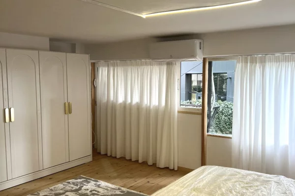 Duplex (casa a 2 piani) in affitto a Tirana 1+1, Arredato