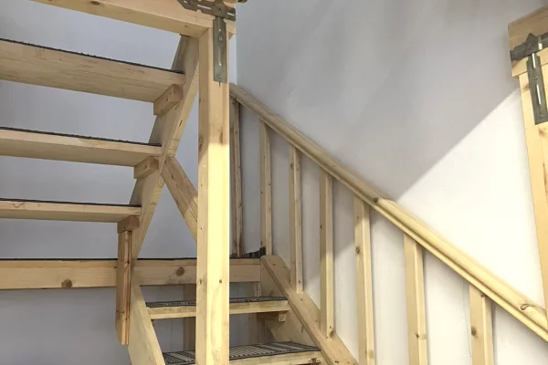 Duplex (casa a 2 piani) in affitto a Tirana 1+1, Arredato