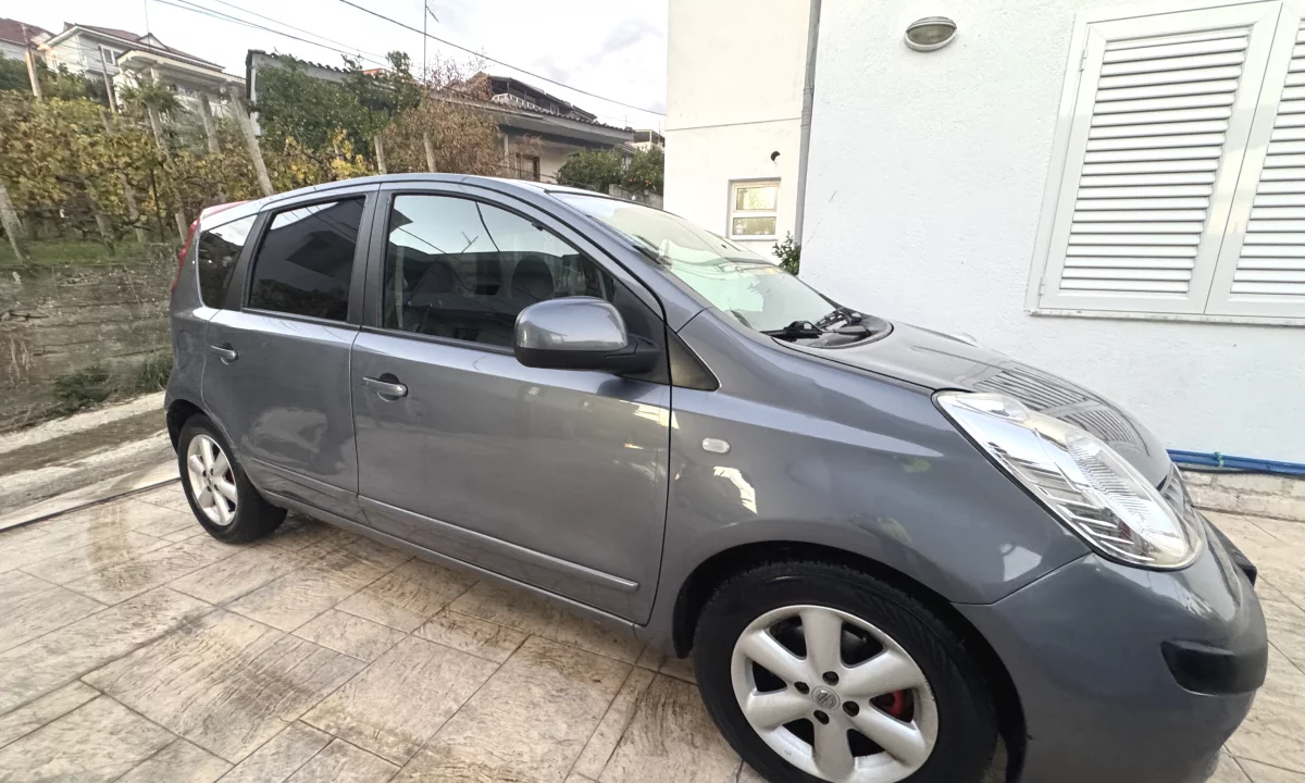 Auto in Vendita a Tirana, Nissan, 2007 Diesel,Kambio Manual Pagamento 3,500  Euro.