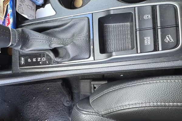 Auto in Vendita a Tirana, Hyundai, 2015 Diesel,Kambio Automatik Pagamento 13,000  Euro.