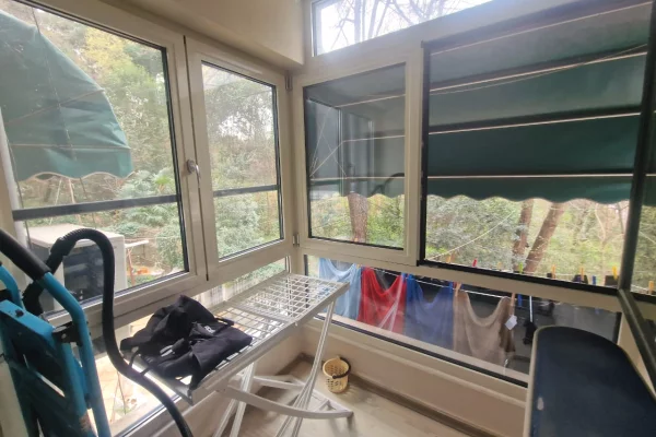 Shtepi ne shitje Apartament ne Tirane, 2+1, Mobilimi E mobiluar, Pagesa 400,000  Euro.