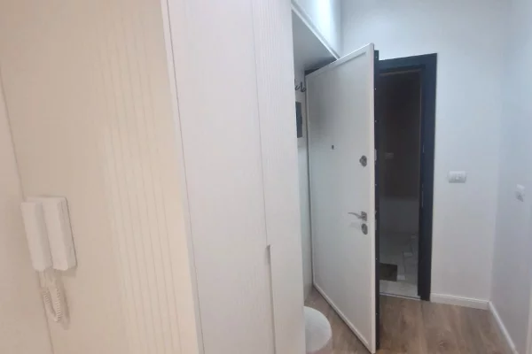 Shtepi ne shitje Apartament ne Tirane, 2+1, Mobilimi E mobiluar, Pagesa 280,000  Euro.