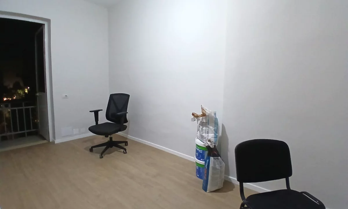 Shtepi me qera Apartament ne Tirane, 2+1, Mobilimi Bosh, pa mobiluar, Pagesa 550  Euro.