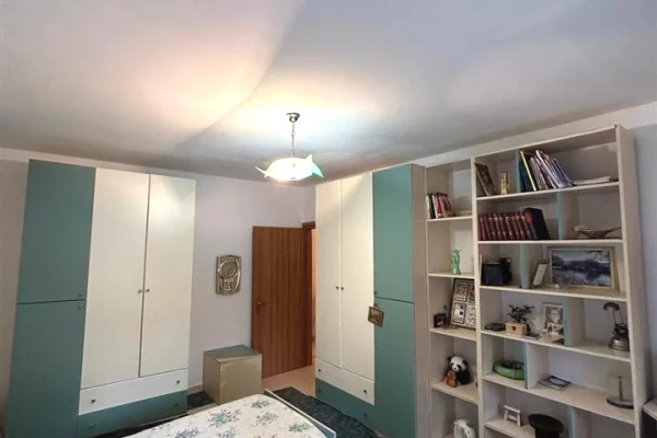 Shtepi me qera Apartament ne Tirane, 2+1, Mobilimi E mobiluar, Pagesa 48,000  Leke.