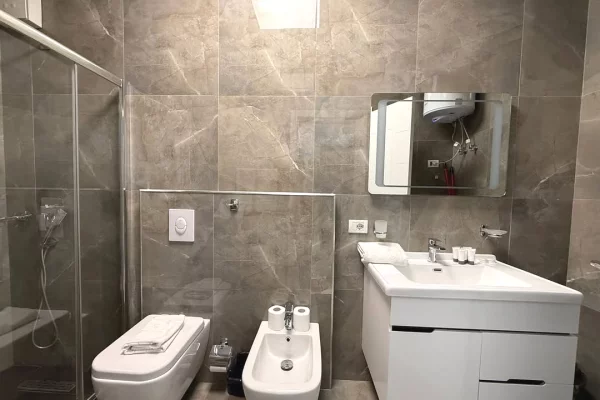 Shtepi ne shitje 3+1 ne Tirane - 275,000 Euro