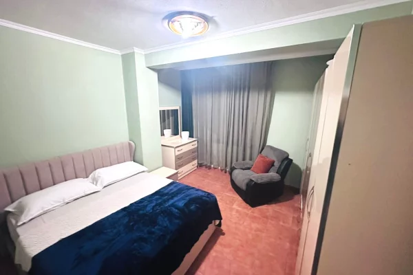 Shtepi me qera Apartament ne Tirane, 1+1, Mobilimi E mobiluar, Pagesa 50,000  Leke.