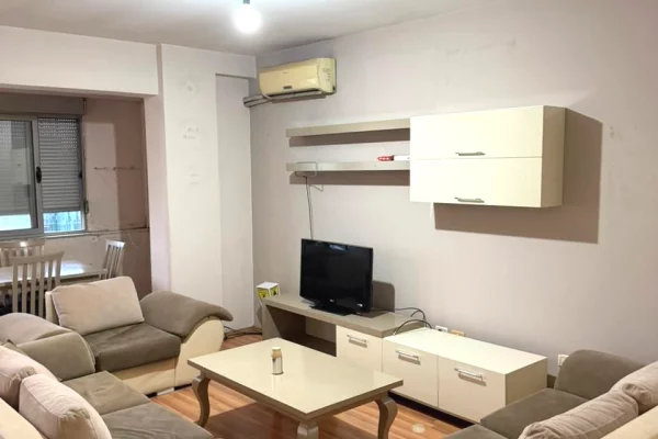 Shtepi me qera Apartament ne Tirane, 2+1, Mobilimi E mobiluar, Pagesa 70,000  Leke.
