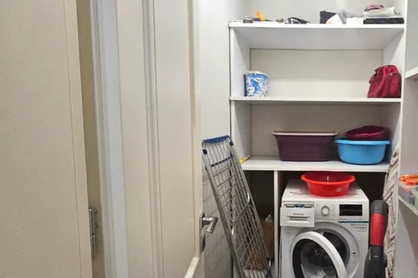 Appartamento in vendita a Tirana 2+1, Arredato