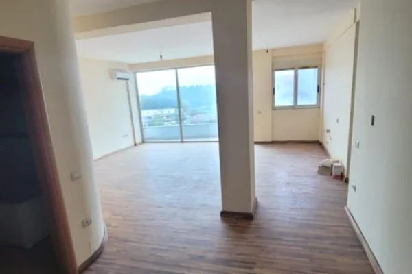 Business Property in Sale 5+1 in Tirana - 700,000 Euro