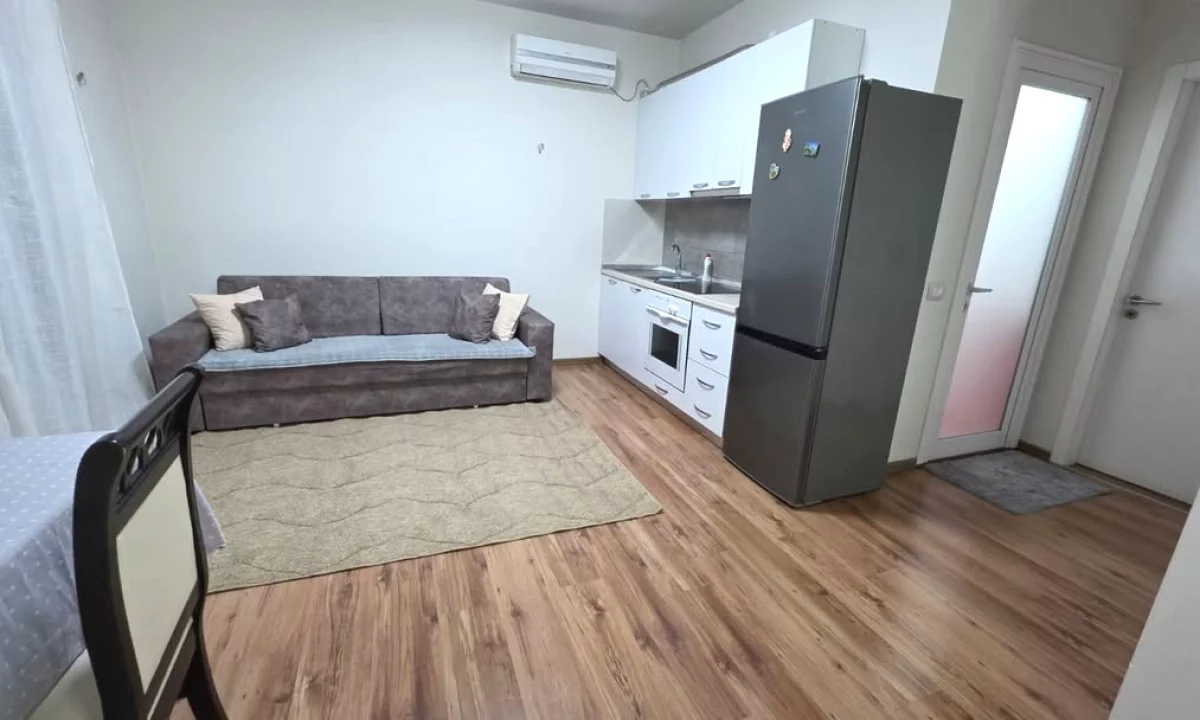 Shtepi me qera Apartament ne Tirane, 1+1, Mobilimi E mobiluar, Pagesa 430,000  Leke.