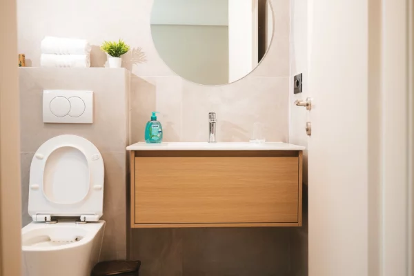 Shtepi me qera Apartament ne Tirane, Garsoniere, Mobilimi E mobiluar, Pagesa 110,000  Leke.