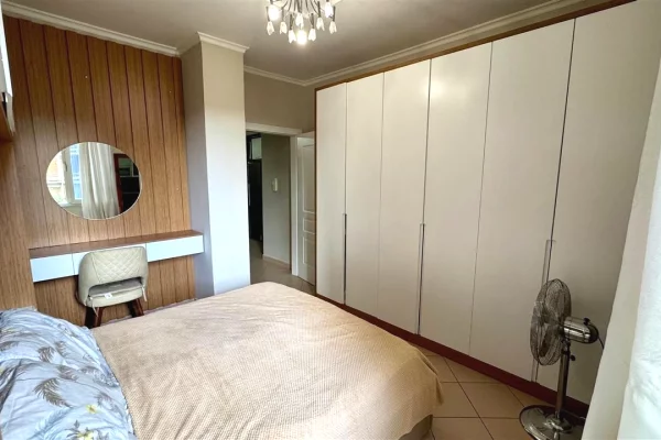 Shtepi me qera Apartament ne Tirane, 2+1, Mobilimi E mobiluar, Pagesa 700  Euro.