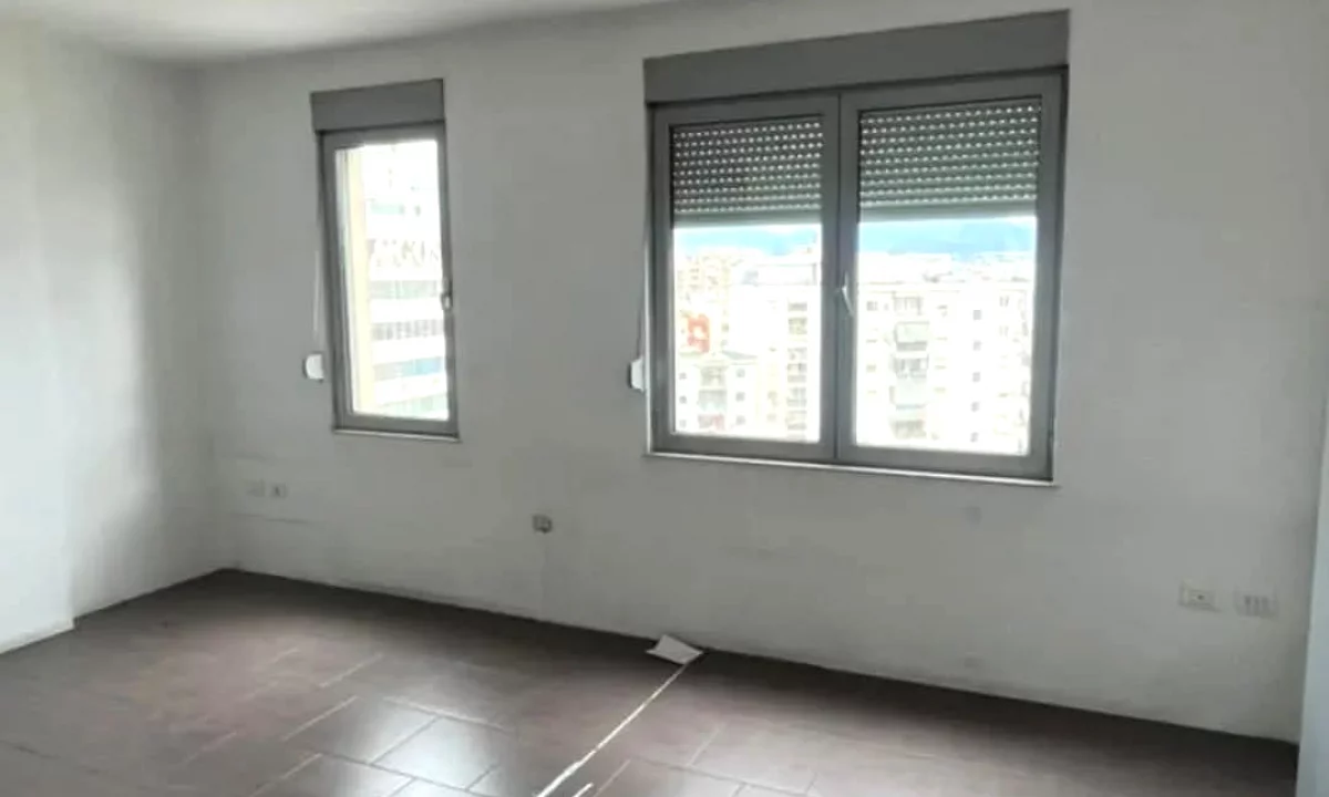 Shtepi me qera Apartament ne Tirane, 2+1, Mobilimi E mobiluar, Pagesa 700  Euro.