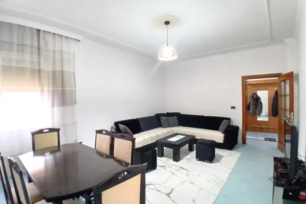 Shtepi me qera Apartament ne Tirane, 3+1, Mobilimi E mobiluar, Pagesa 75,000  Leke.