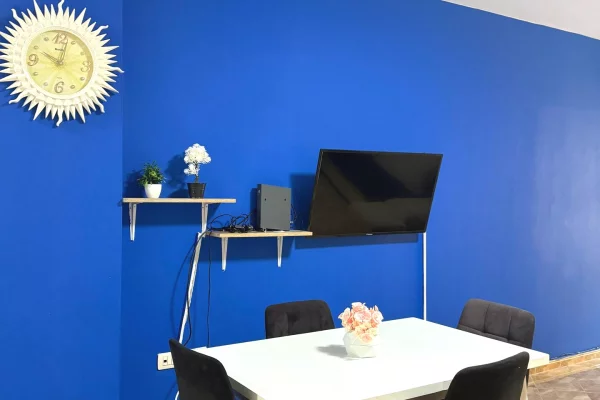 Shtepi me qera Apartament ne Tirane, 1+1, Mobilimi E mobiluar, Pagesa 550  Euro.