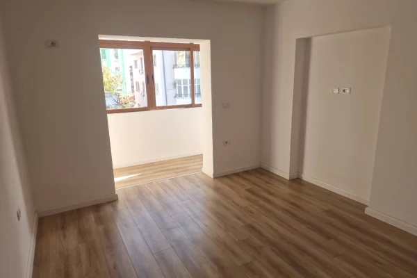 Apartment for sale in Tirana 1+1, Emty