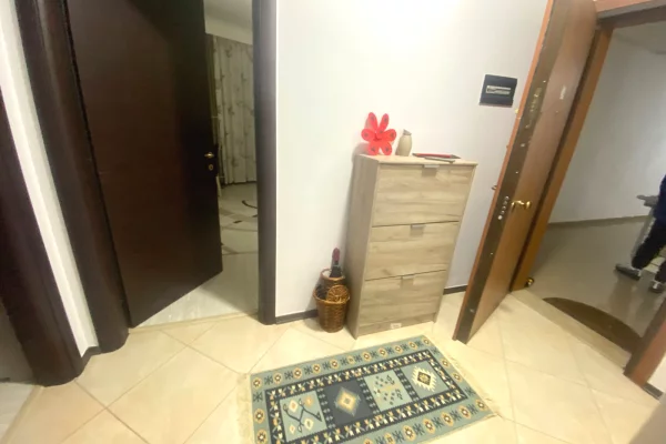 Shtepi me qera Apartament ne Tirane, 2+1, Mobilimi E mobiluar, Pagesa 850  Euro.