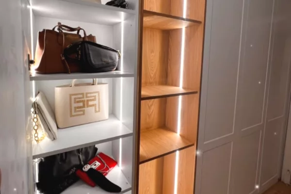 Construction and Restructurings a Durazzo - 10,000 Leke