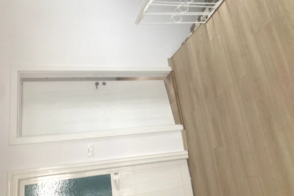 Shtepi me qera Shtepi Private ne Tirane, 3+1, Mobilimi Pjeserisht e mobiluar, Pagesa 650  Euro.