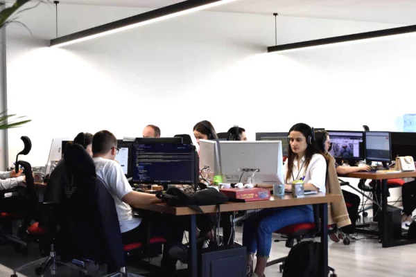 Njoftime Pune per Sales Chat Agent ne Tirane