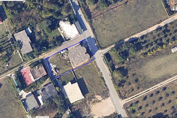 Casa privata/Indipendente in vendita a Tirana 3+1, Vuoto