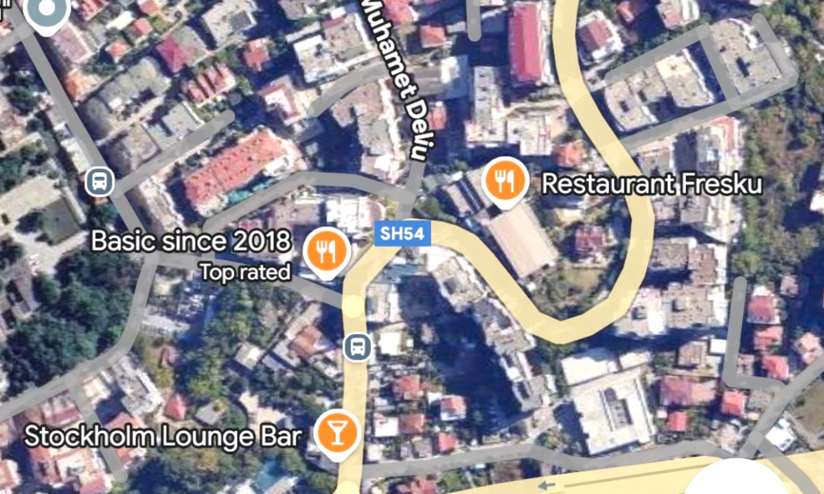 Shtepi ne shitje Apartament ne Tirane, 1+1, Mobilimi Bosh, pa mobiluar, Pagesa 70,000  Euro.