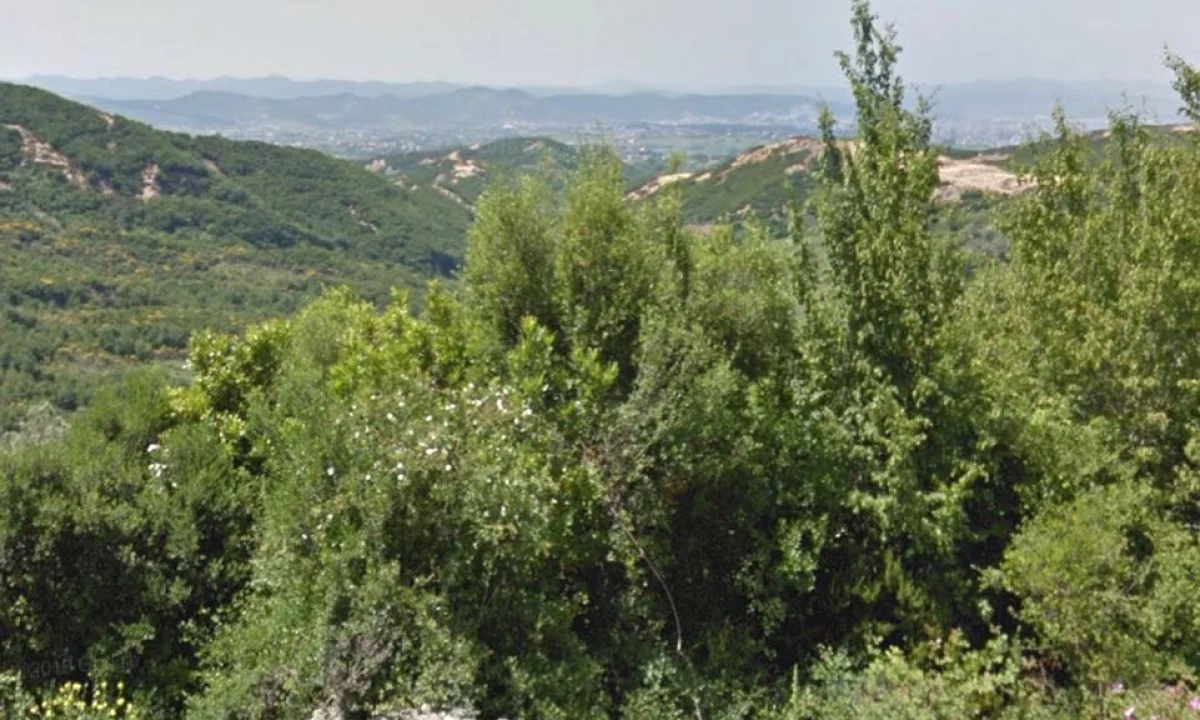 Shiten 4000m2 Toke ne Surrel-Dajt