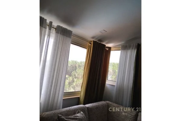 Shtepi ne shitje Apartament ne Durres, 3+1, Mobilimi E mobiluar, Pagesa 128,000  Euro.