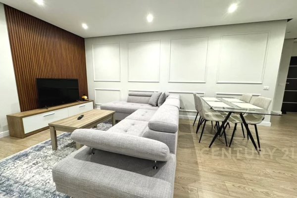 Shtepi ne shitje Apartament ne Durres, 2+1, Mobilimi E mobiluar, Pagesa 220,000  Euro.
