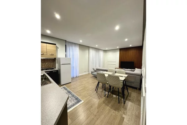 Shtepi ne shitje Apartament ne Durres, 2+1, Mobilimi E mobiluar, Pagesa 220,000  Euro.