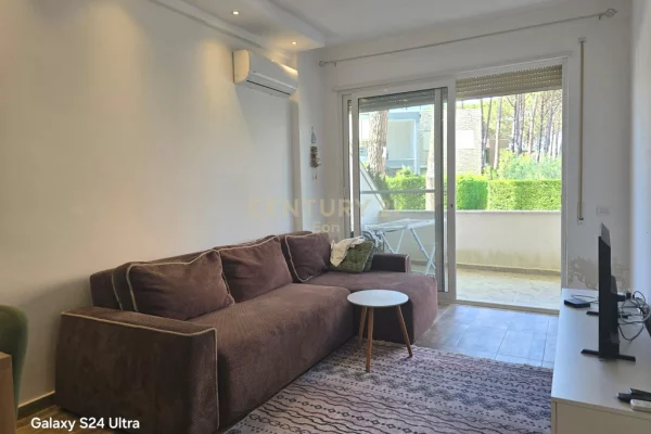 Shtepi ne shitje Apartament ne Durres, 1+1, Mobilimi E mobiluar, Pagesa 160,000  Euro.