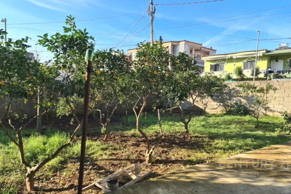 Shtepi ne shitje Apartament ne Tirane, 3+1, Mobilimi Pjeserisht e mobiluar, Pagesa 600,000  Euro.