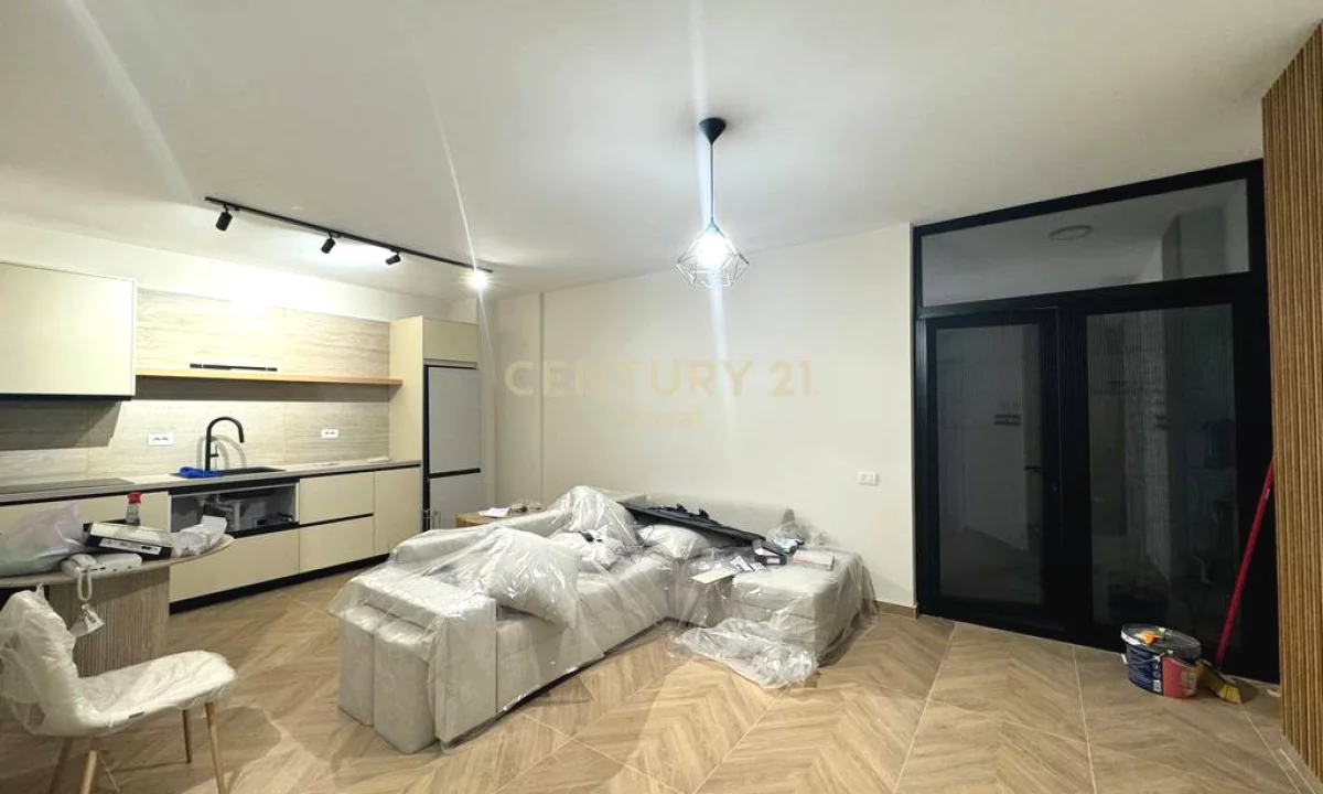 Shtepi ne shitje Apartament ne Durres, 1+1, Mobilimi E mobiluar, Pagesa 120,000  Euro.