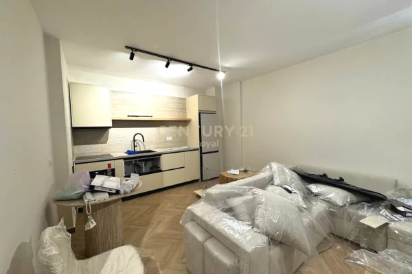 Shtepi ne shitje Apartament ne Durres, 1+1, Mobilimi E mobiluar, Pagesa 120,000  Euro.