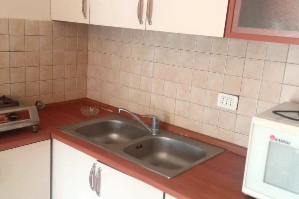 Appartamento in vendita a Durazzo 1+1, Arredato