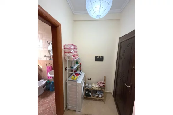 Shtepi ne shitje Apartament ne Durres, 1+1, Mobilimi E mobiluar, Pagesa 60,000  Euro.