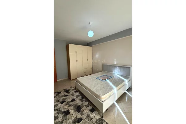 Shtepi me qera Apartament ne Durres, 1+1, Mobilimi E mobiluar, Pagesa 350  Euro.