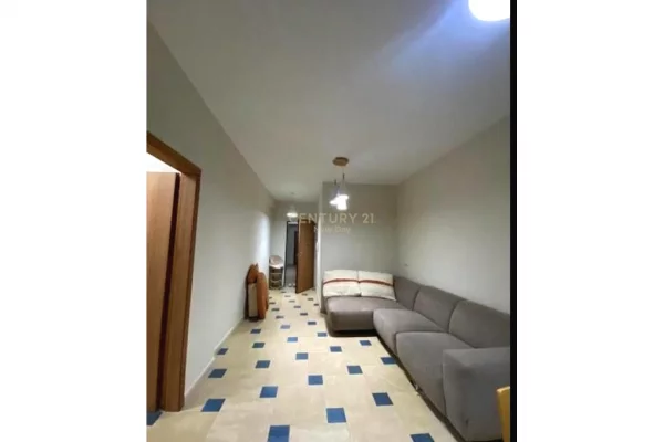 Appartamento in vendita a Durazzo 1+1, Arredato