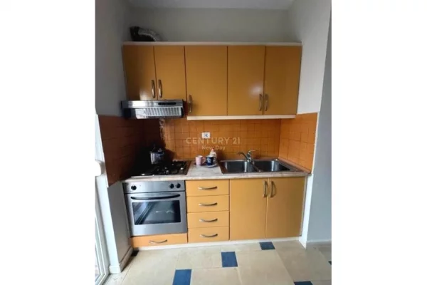 Appartamento in vendita a Durazzo 1+1, Arredato